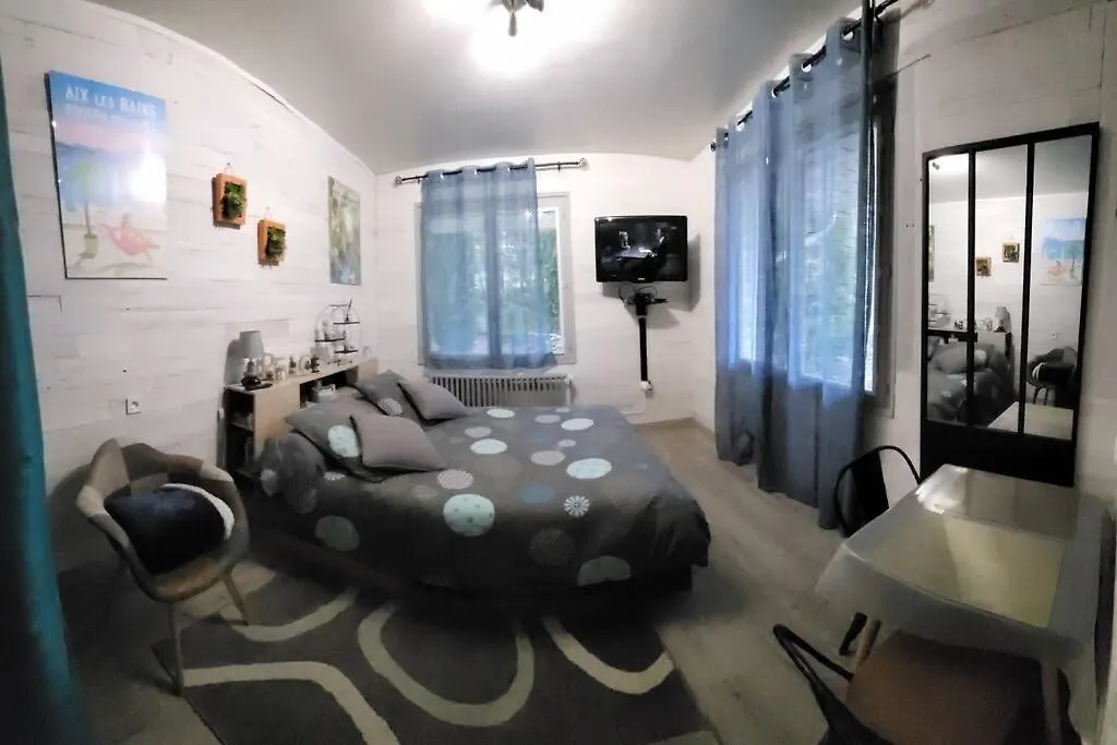 Agreable Studio Avec Parking, Centre-Ville. Aix-les-Bains 0*,  France